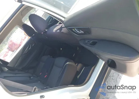 2017 Nissan Rogue S z USA, uszkodzony, nr VIN JN8AT2MT1HW133908